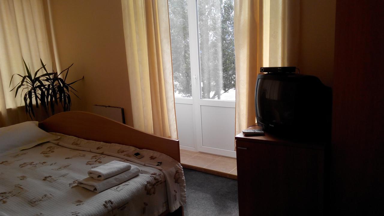 Hotel Avatar Oleksandriia Bagian luar foto