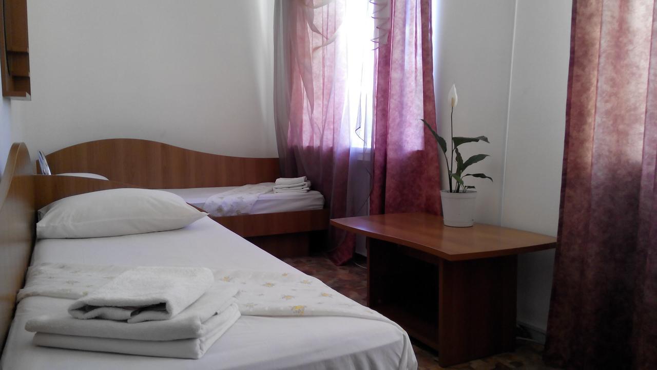 Hotel Avatar Oleksandriia Bagian luar foto